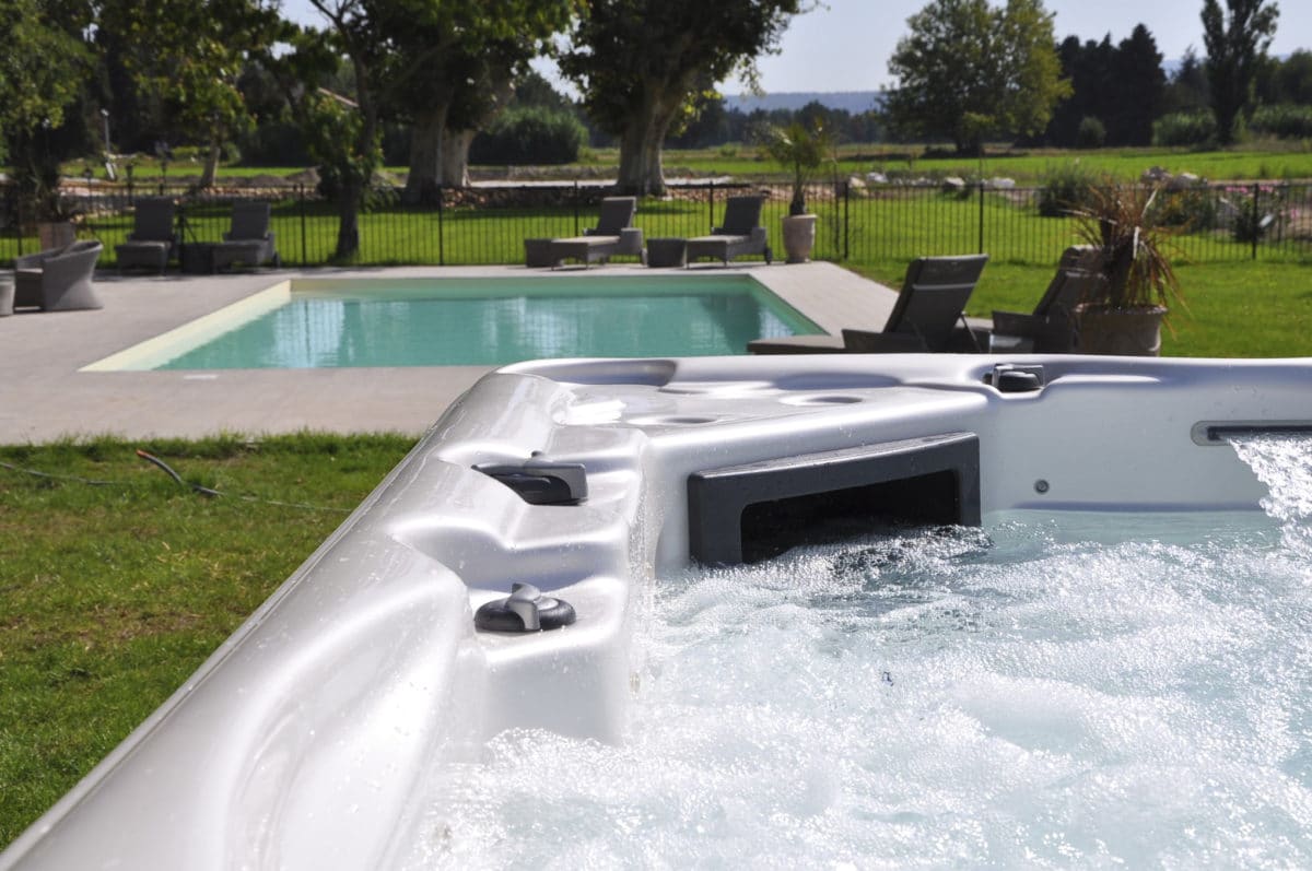 Jacuzzi